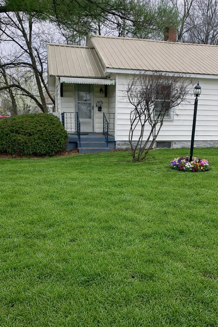 1018 S 25th St., Mt Vernon, IL 62864