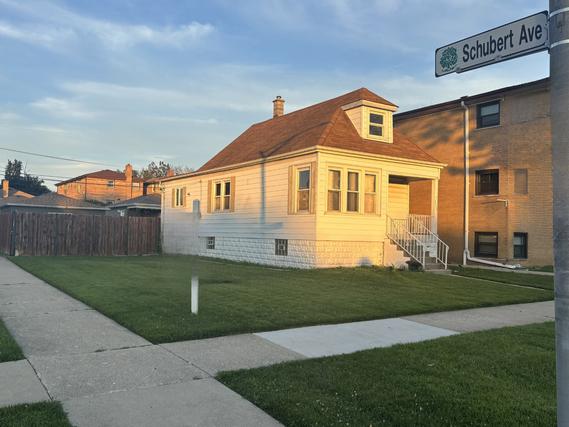 New Homes with Master Bedrooms on the 1st Floor in Elmwood Park: March 21st to March 27th