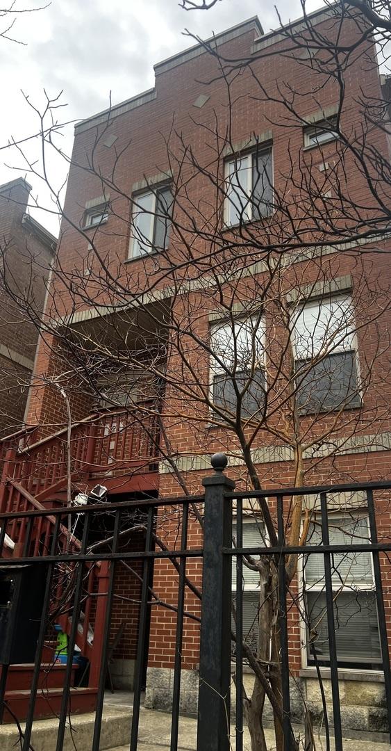 527 W 76th St., Chicago, IL 60620