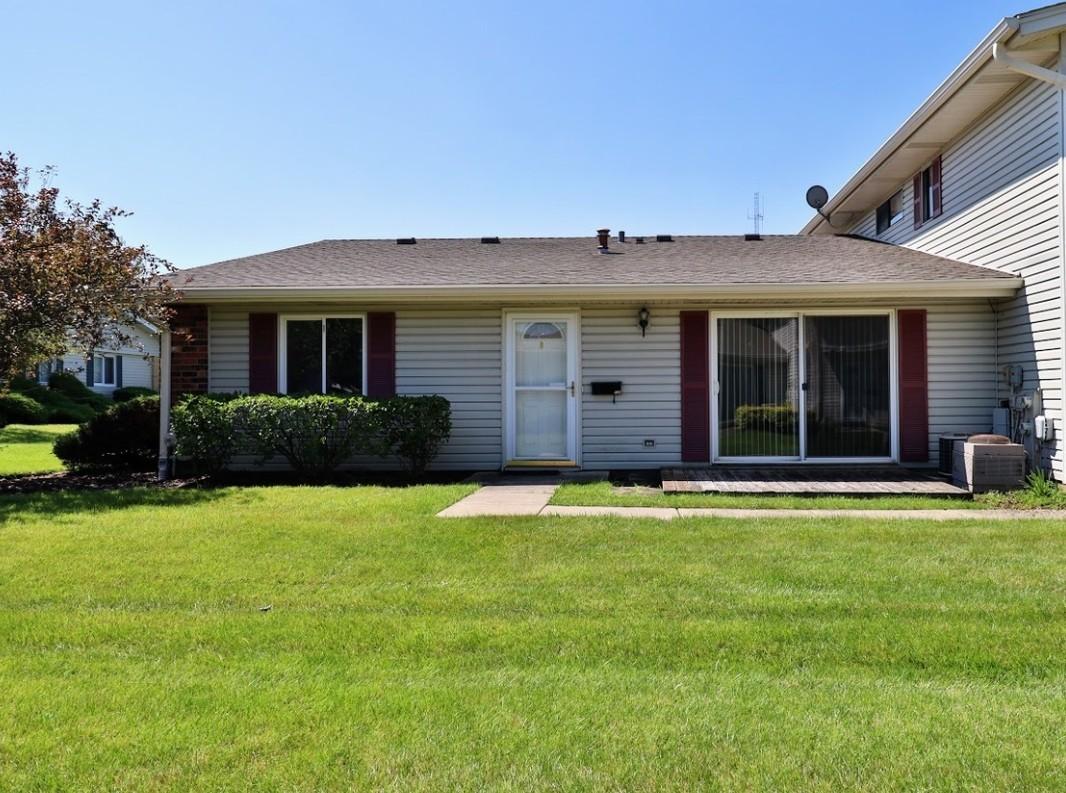 135 Nauset Ln., Schaumburg, IL 60194