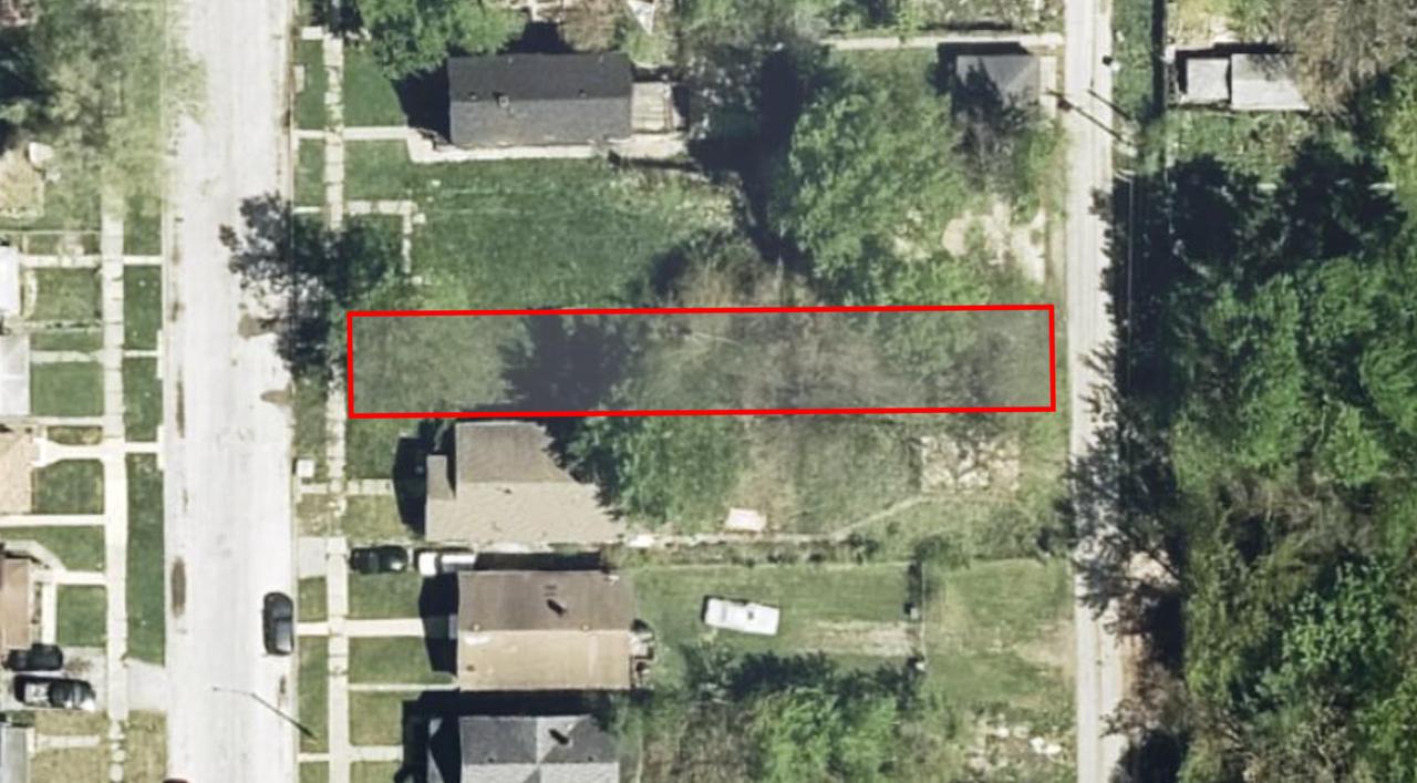 15229 Lexington Ave., Harvey, IL 60426