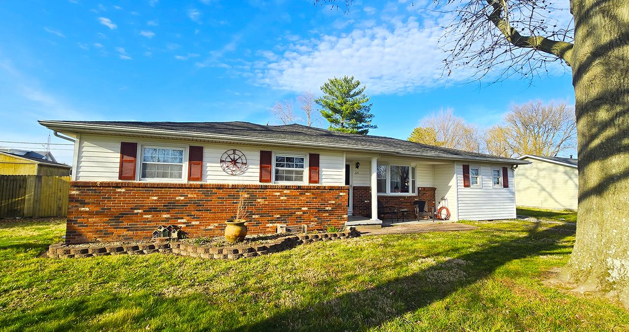 614 E Superior St., Irvington, IL 62848