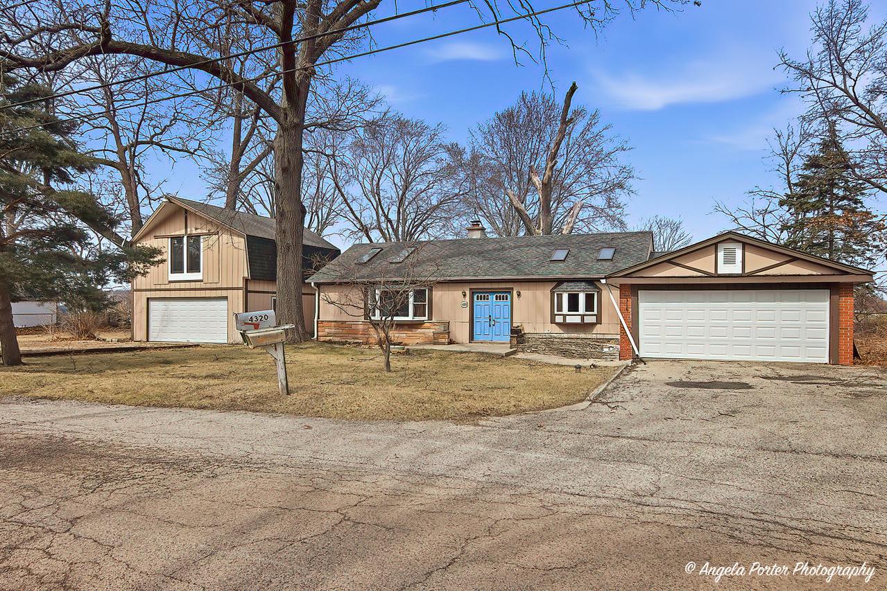 4320 Lakewood Rd., Mchenry, IL 60050