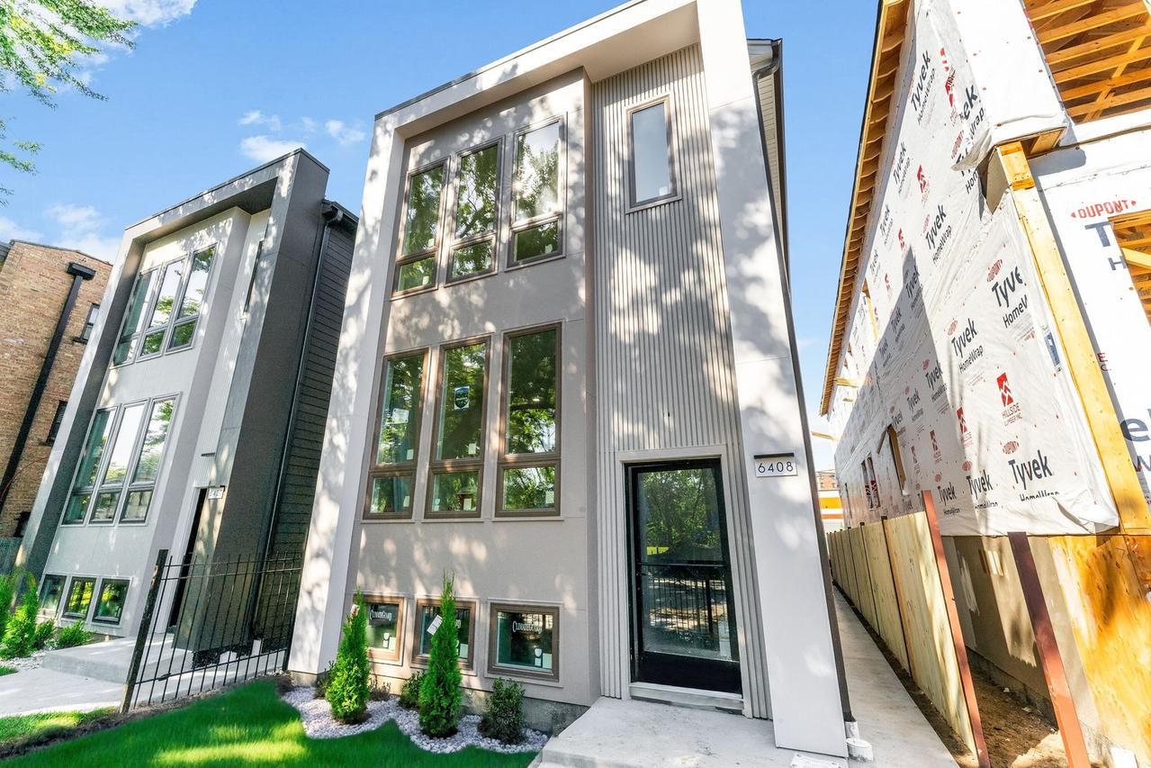 6408 S Vernon Ave., Chicago, IL 60637