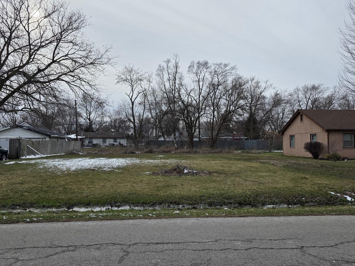 1109 Spring Green Dr., Joliet, IL 60433