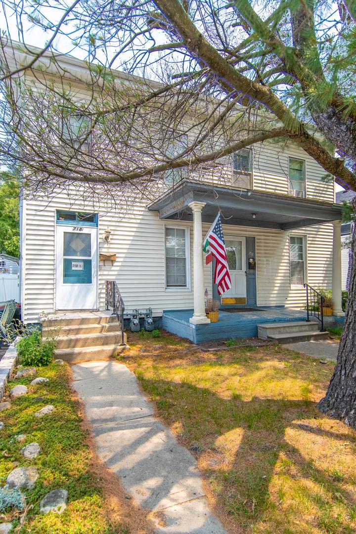 718 W Jackson St., Ottawa, IL 61350