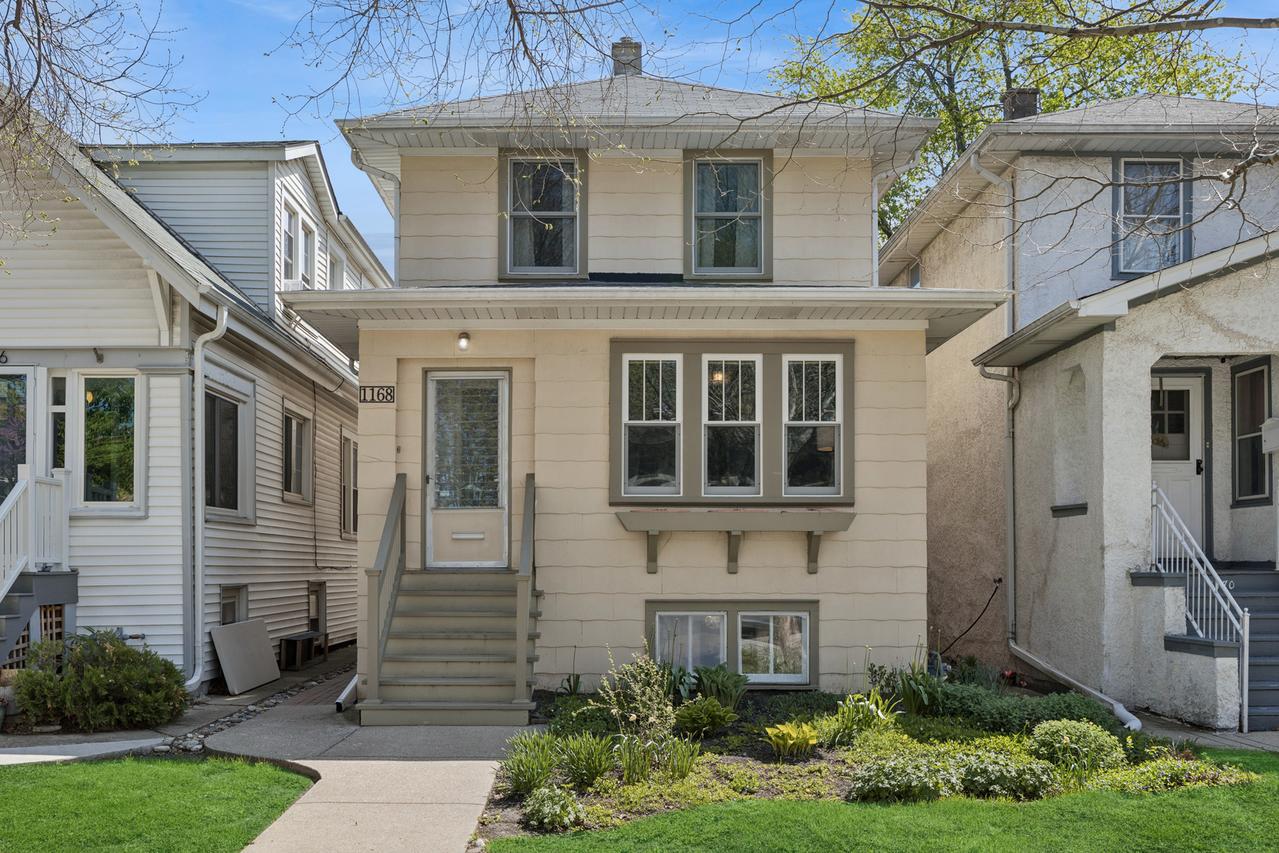1168 S Scoville Ave., Oak Park, IL 60304