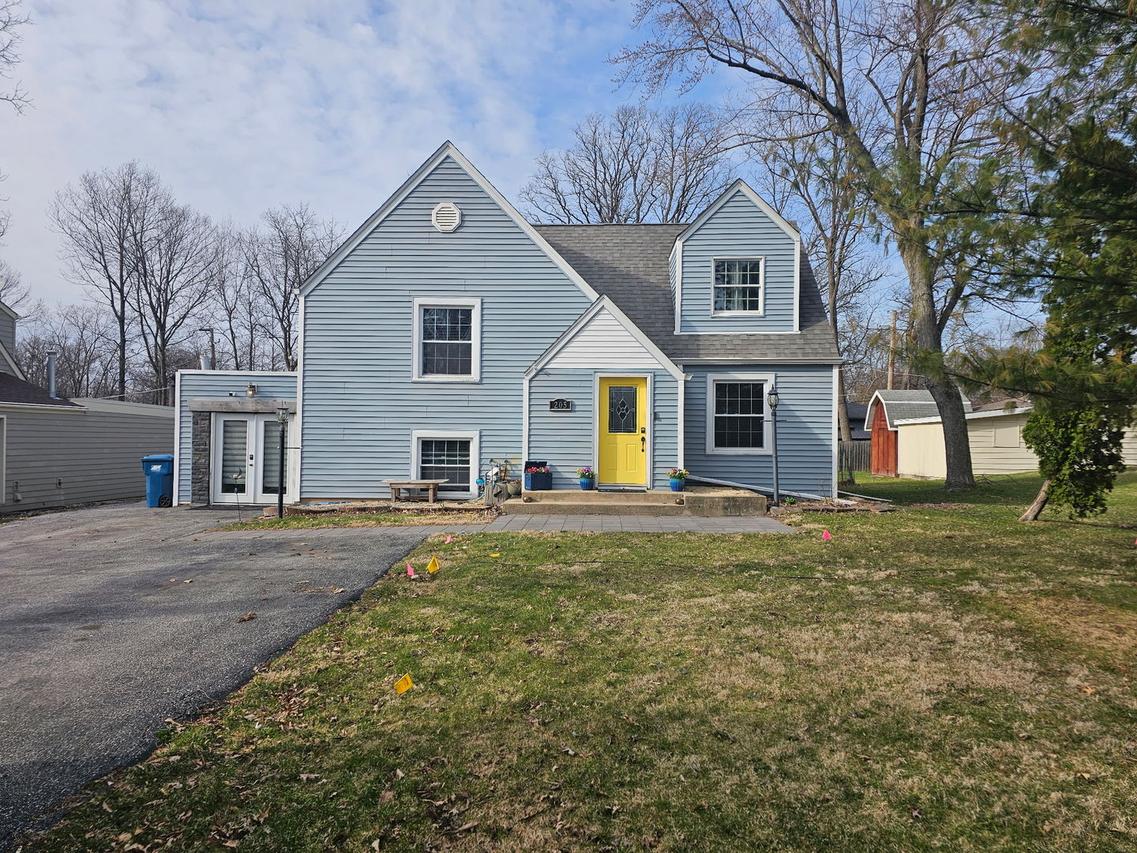 205 Cornwall Dr., Crete, IL 60417