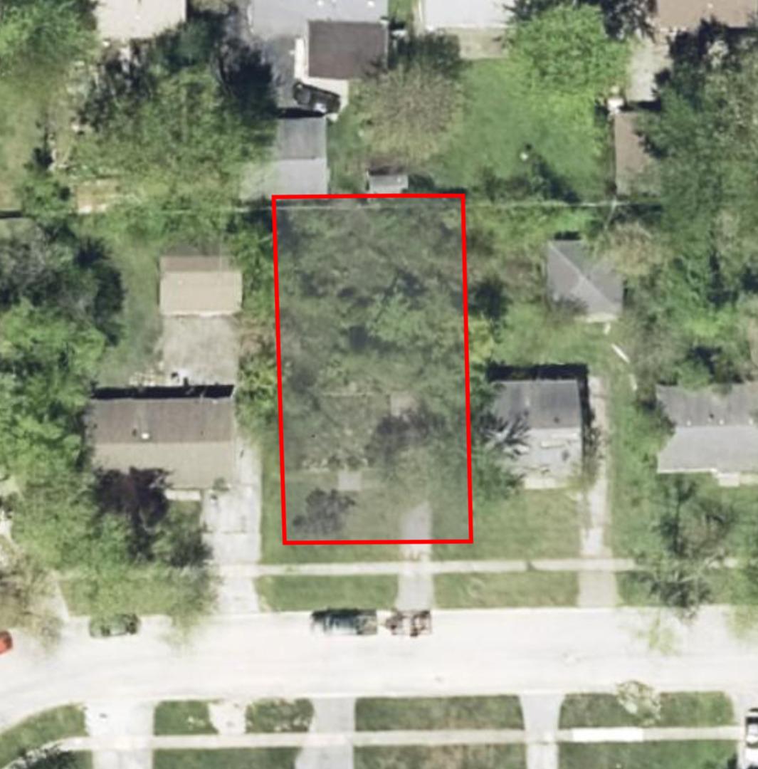 2463 Talandis Dr., Sauk Village, IL 60411