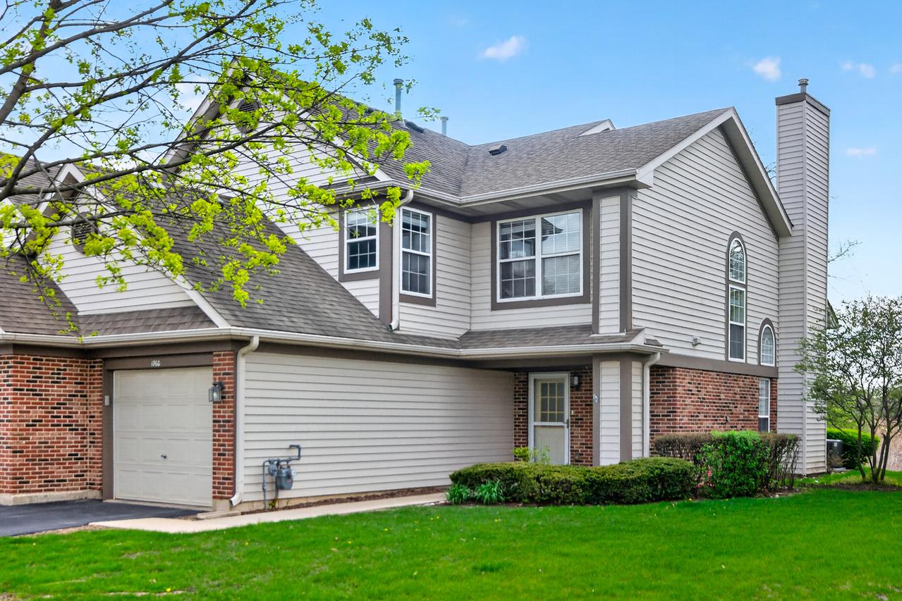 1760 Nature Ct., Schaumburg, IL 60193