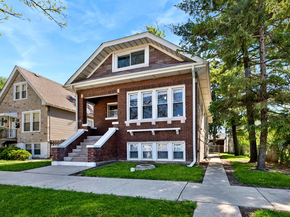 1329 Harvey Ave., Berwyn, IL 60402