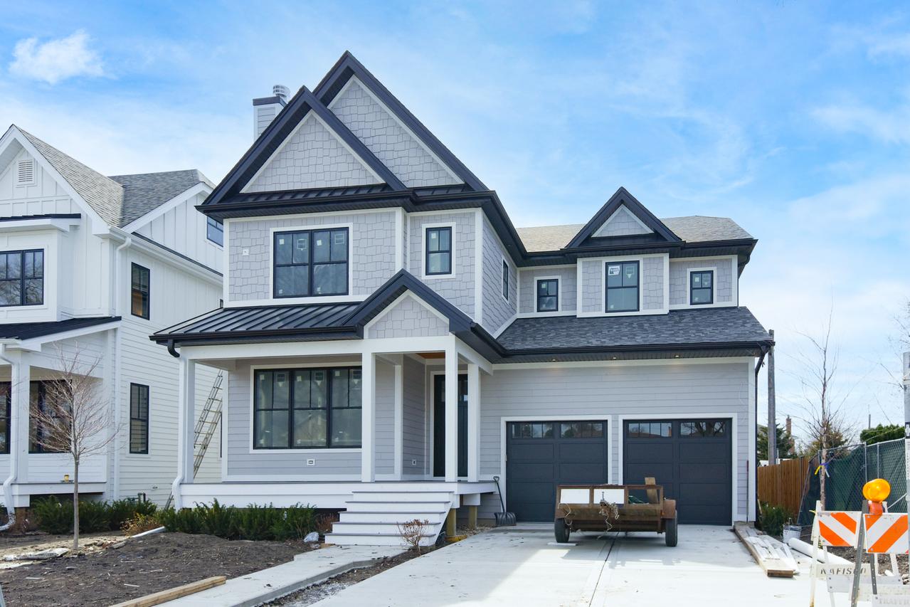 1414 Laverne Ave., Park Ridge, IL 60068