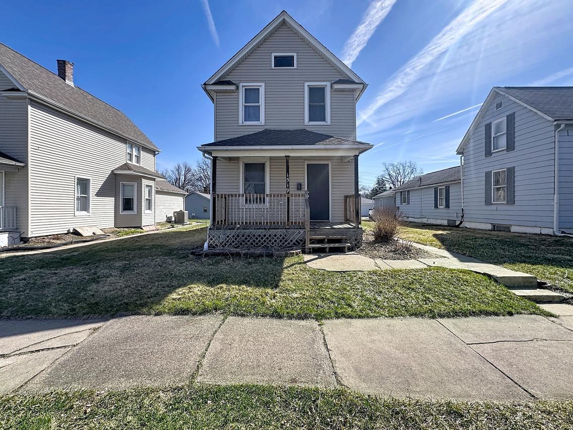 1519 42nd St., Rock Island, IL 61201