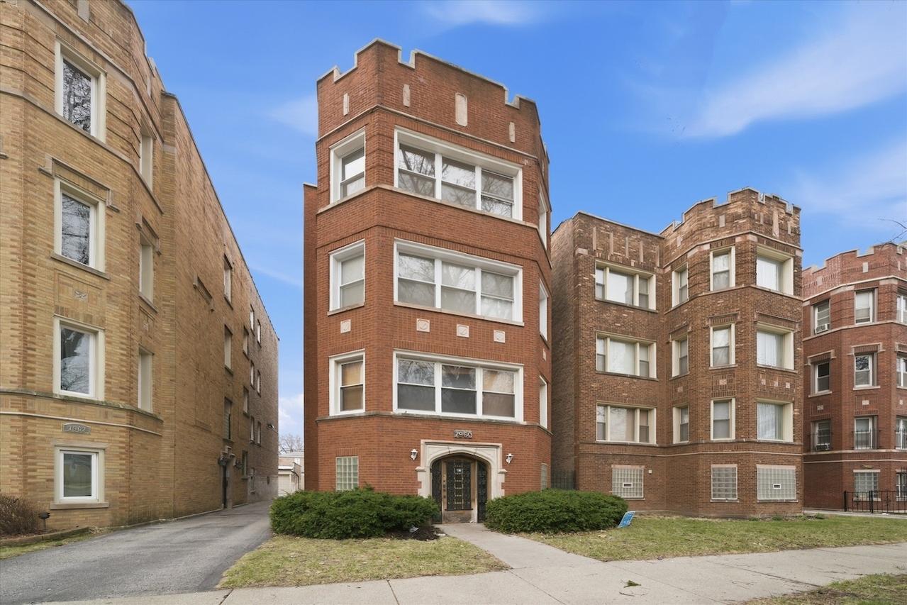 7960 S Phillips Ave., Chicago, IL 60617