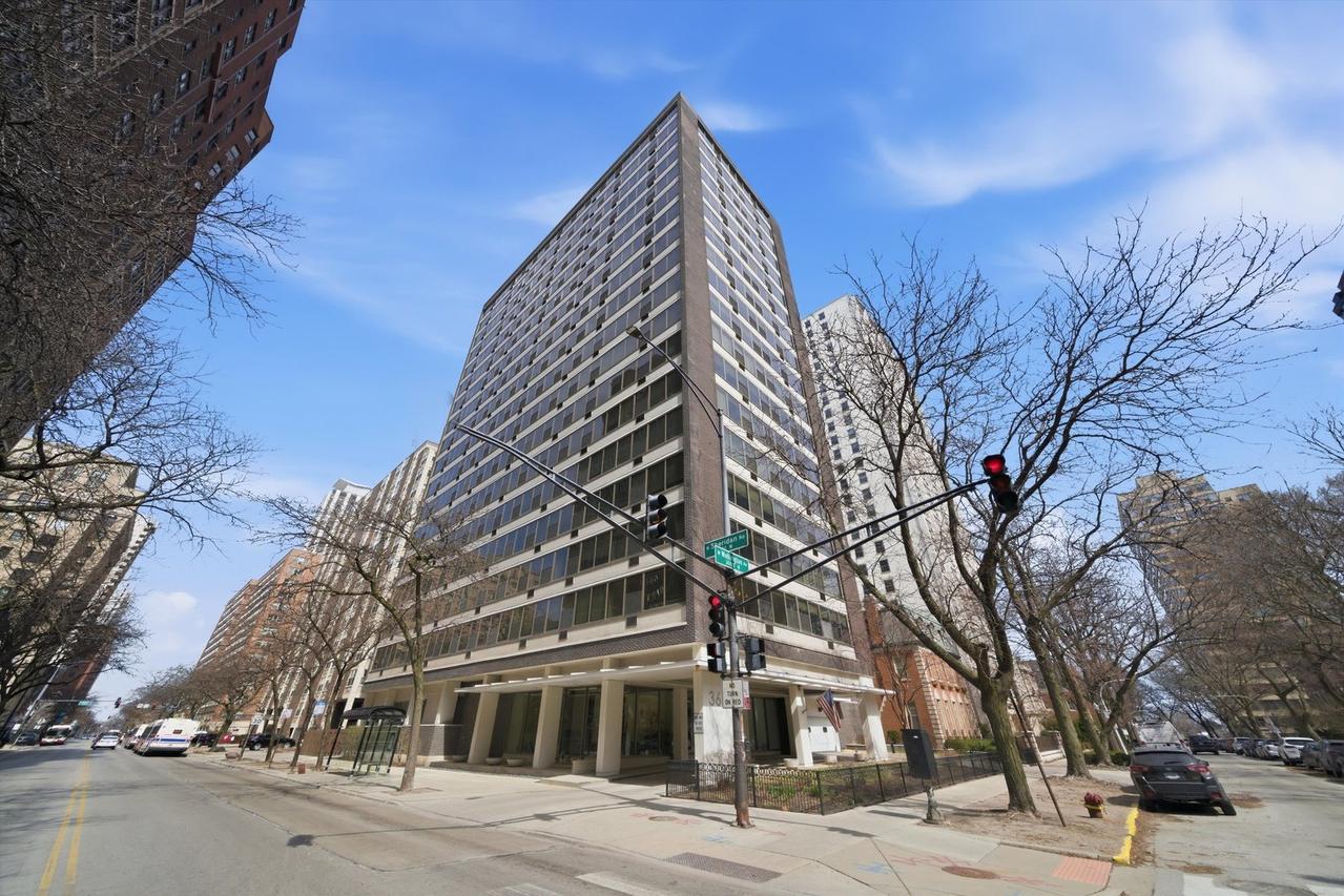 360 W Wellington Ave. #3D, Chicago, IL 60657