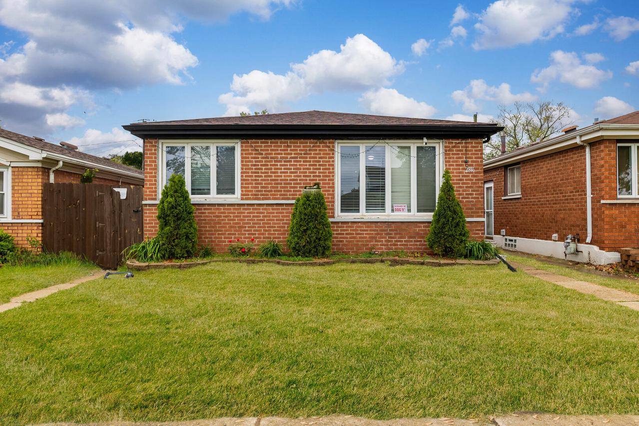 2816 E 127th St., Chicago, IL 60633
