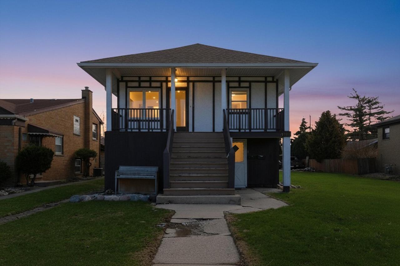 4533 Deyo Ave., Brookfield, IL 60513