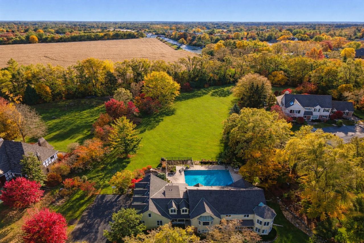 4 Polo Dr., South Barrington, IL 60010