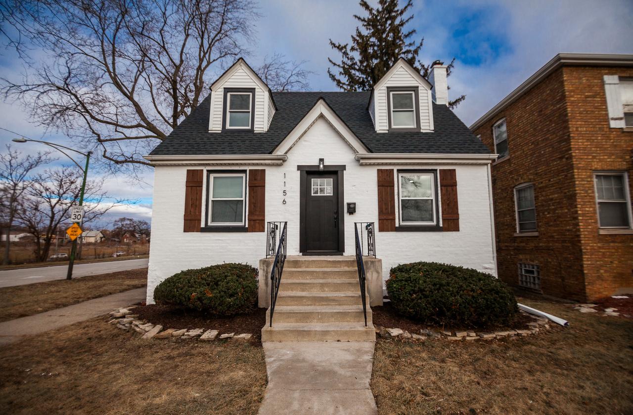 1156 W 102nd St., Chicago, IL 60643