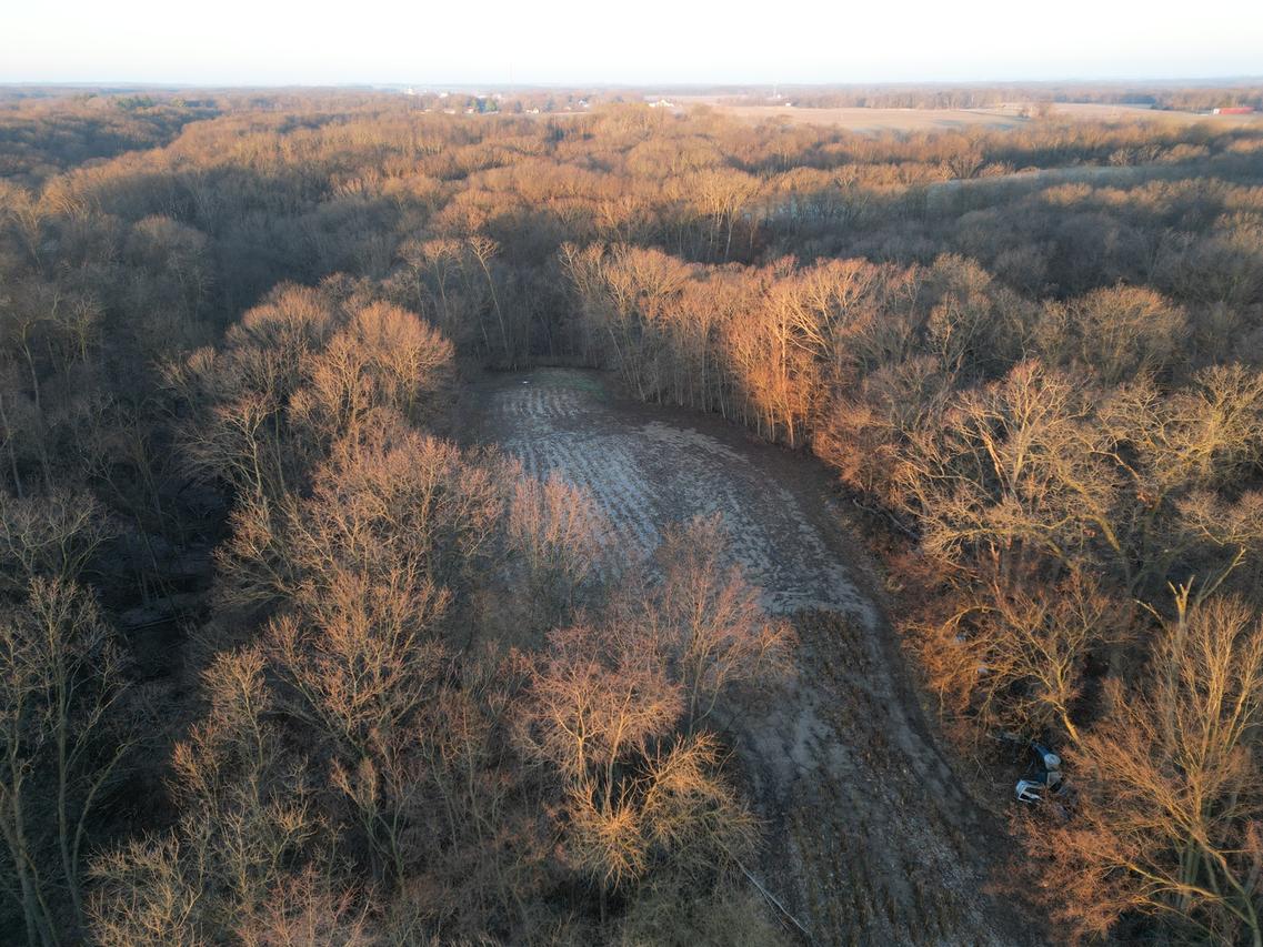 N. Pheasant Ln., Marrieta, IL 61459