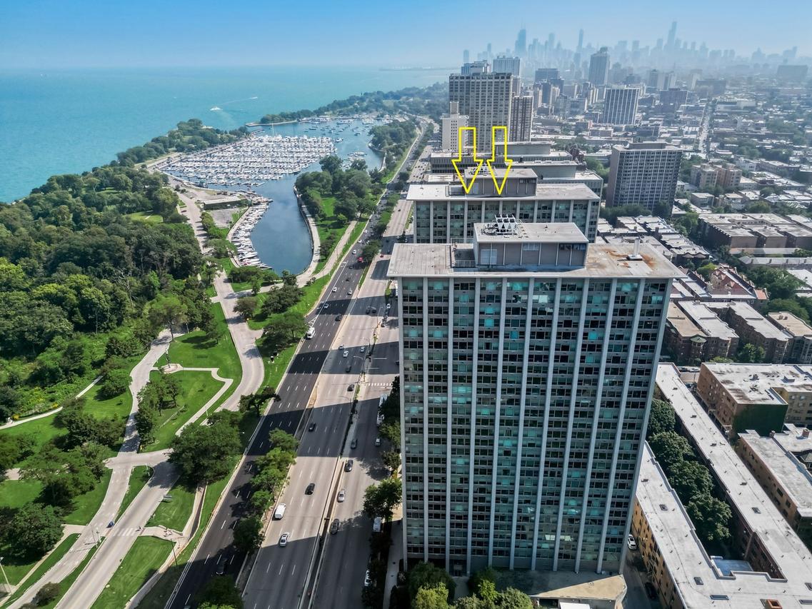 3600 N Lake Shore Dr. #1205, Chicago, IL 60613