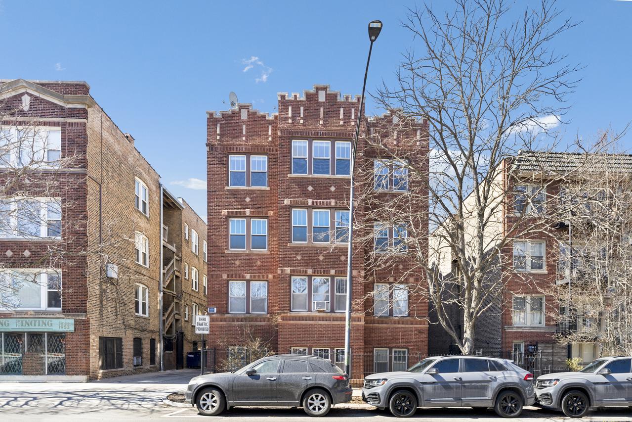 4414 N Ashland Ave. #3E, Chicago, IL 60640