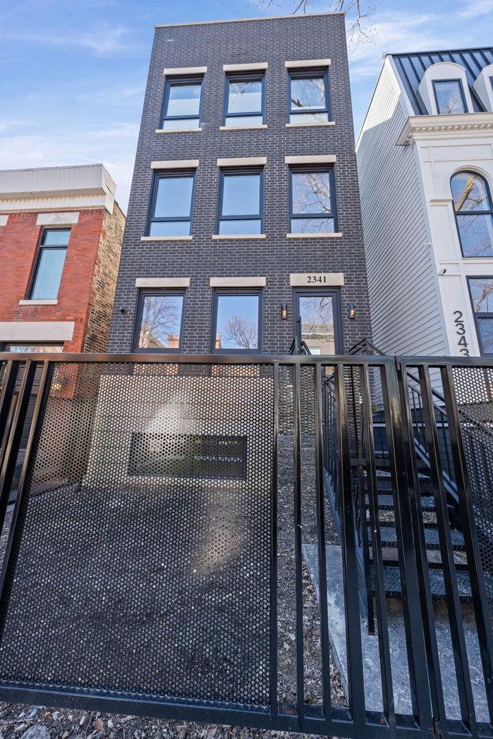 2341 W Belden Ave. #1, Chicago, IL 60647