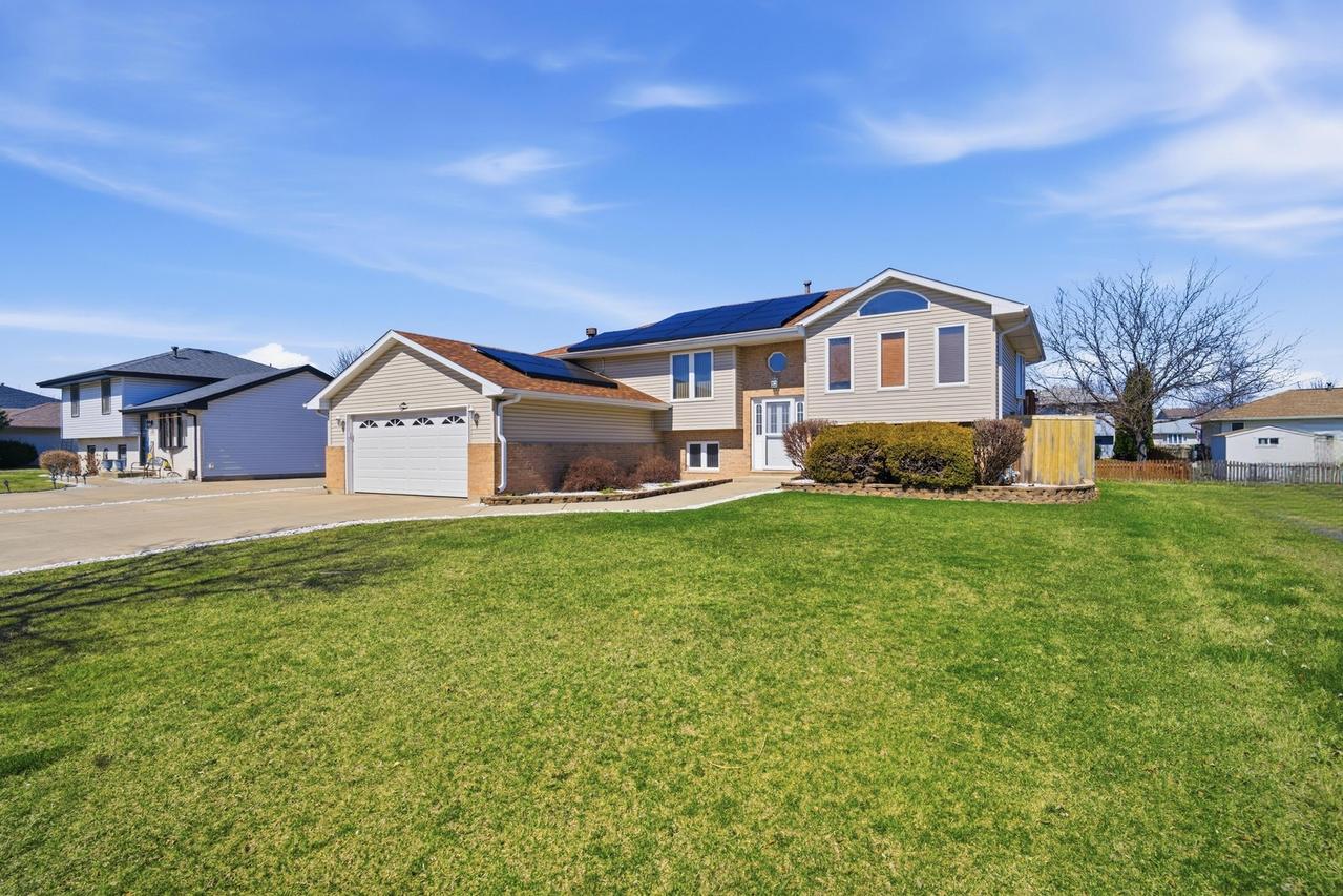 6907 Manchester Dr., Plainfield, IL 60586