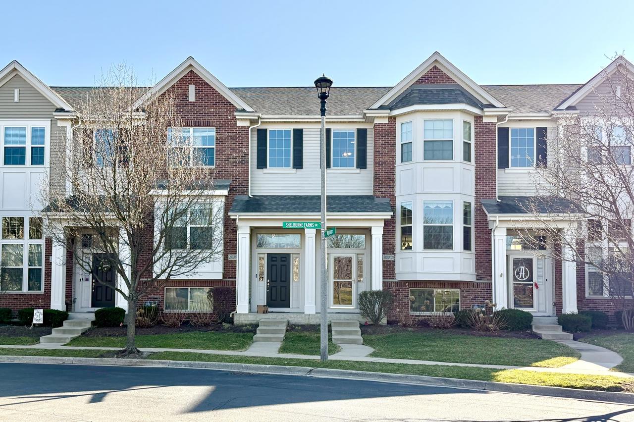 28W078 Shelburne Farms Dr., Winfield, IL 60190