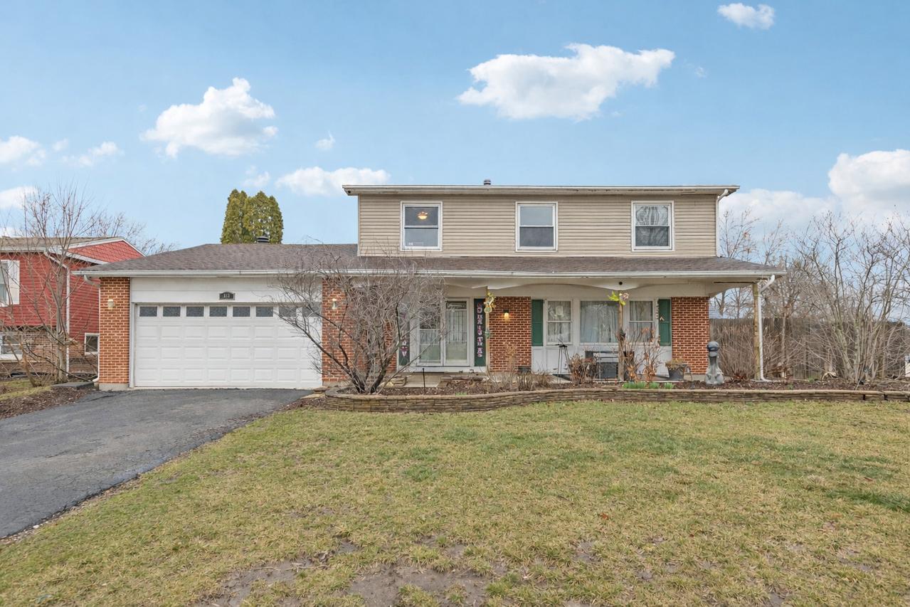 333 Grosvenor Ct., Bolingbrook, IL 60440