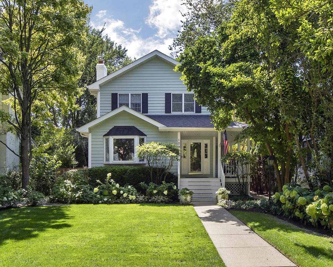 1092 Ash St., Winnetka, IL 60093