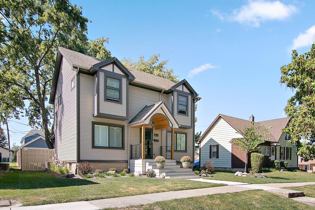 1002 Warner Ave., Lemont, IL 60439