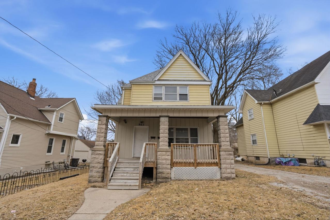 903 44th St., Rock Island, IL 61201