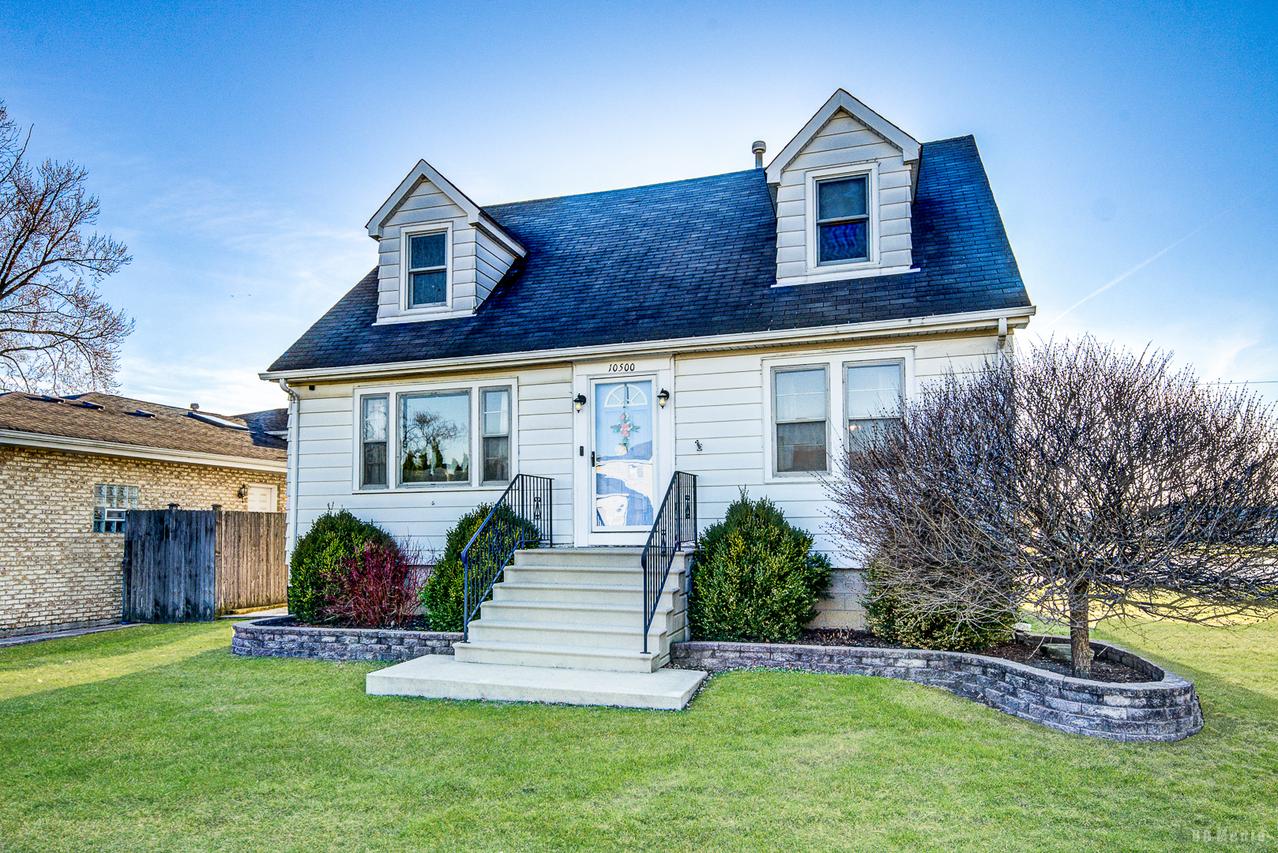 10500 S 80th Ct., Palos Hills, IL 60465