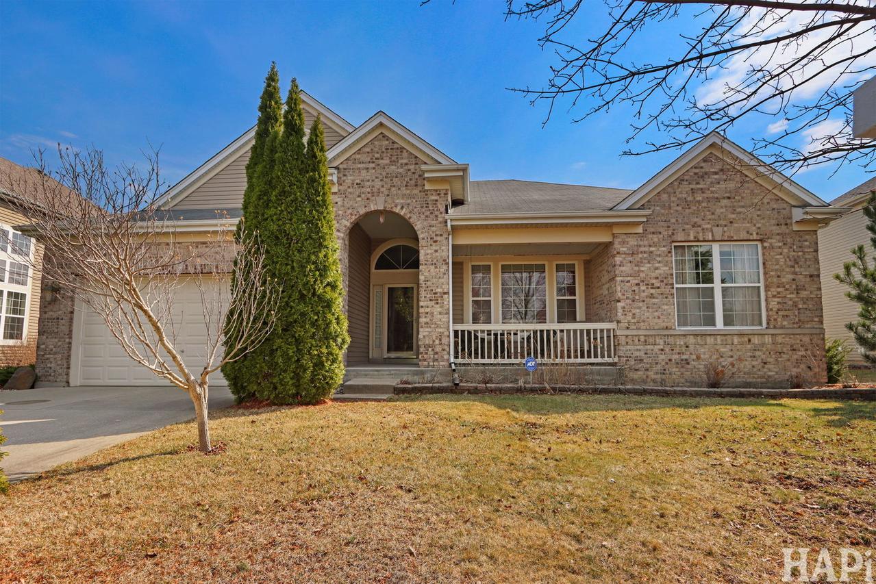 9490 Diana Ln., Huntley, IL 60142