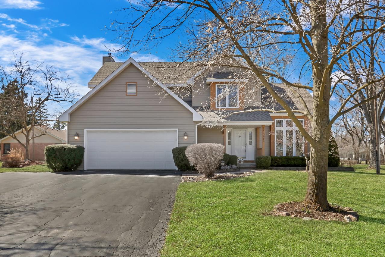 41034 N 1st St., Antioch, IL 60002