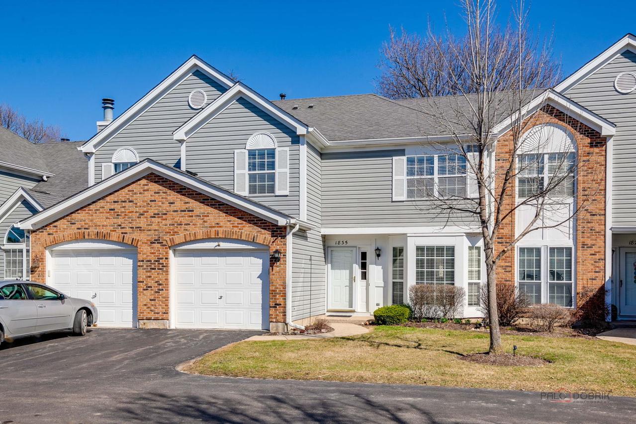 1835 Somerset Ct., Gurnee, IL 60031