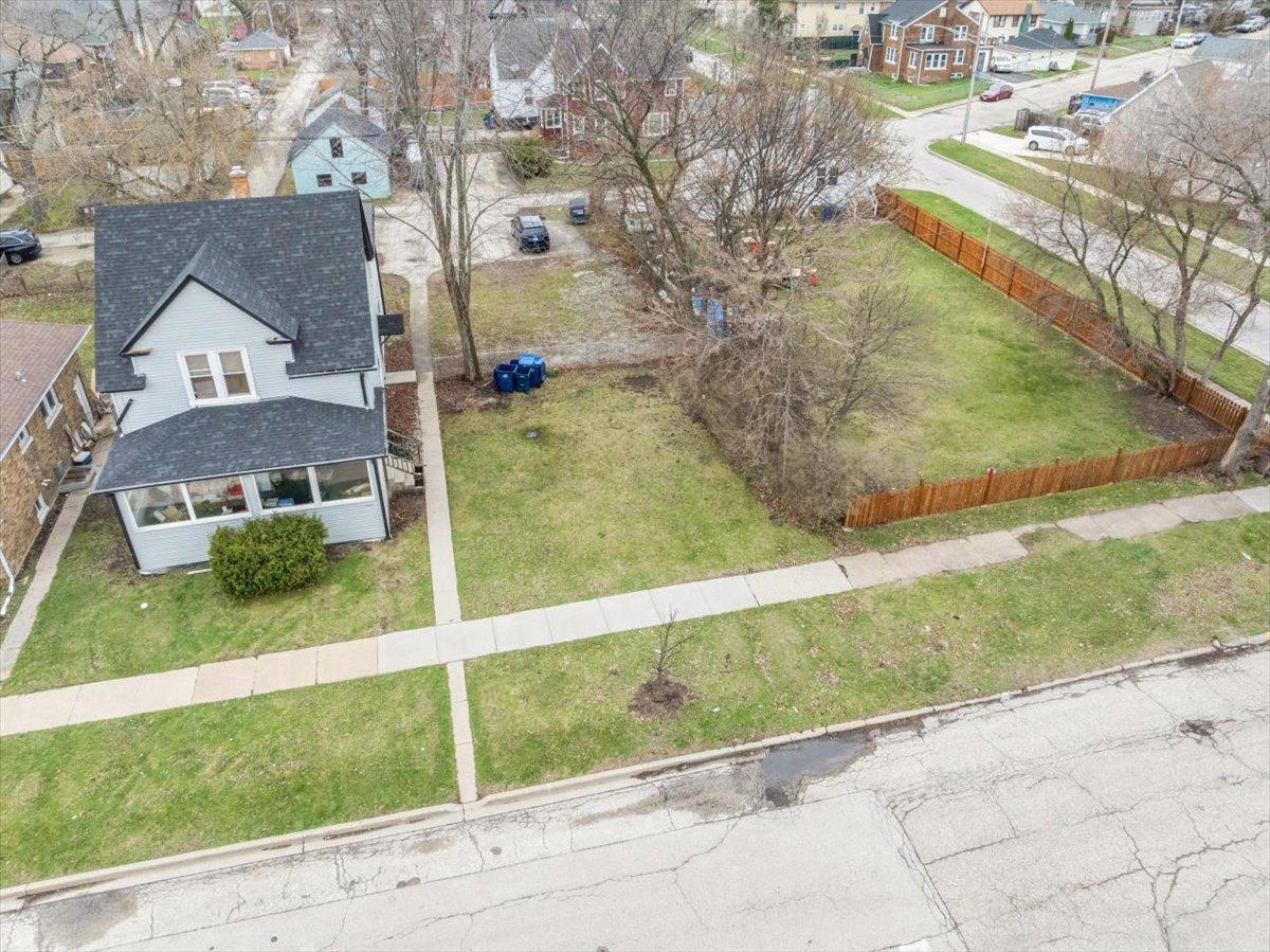 Argonne Dr., North Chicago, IL 60064