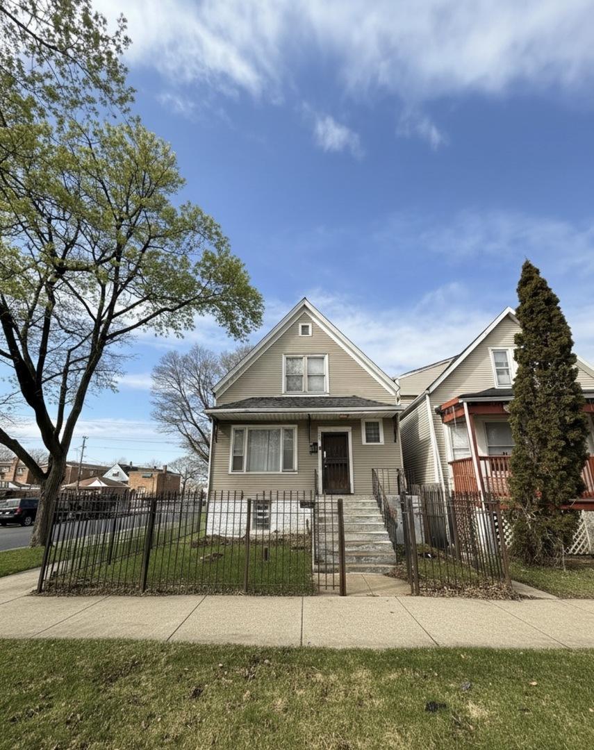 5958 S Winchester Ave., Chicago, IL 60636