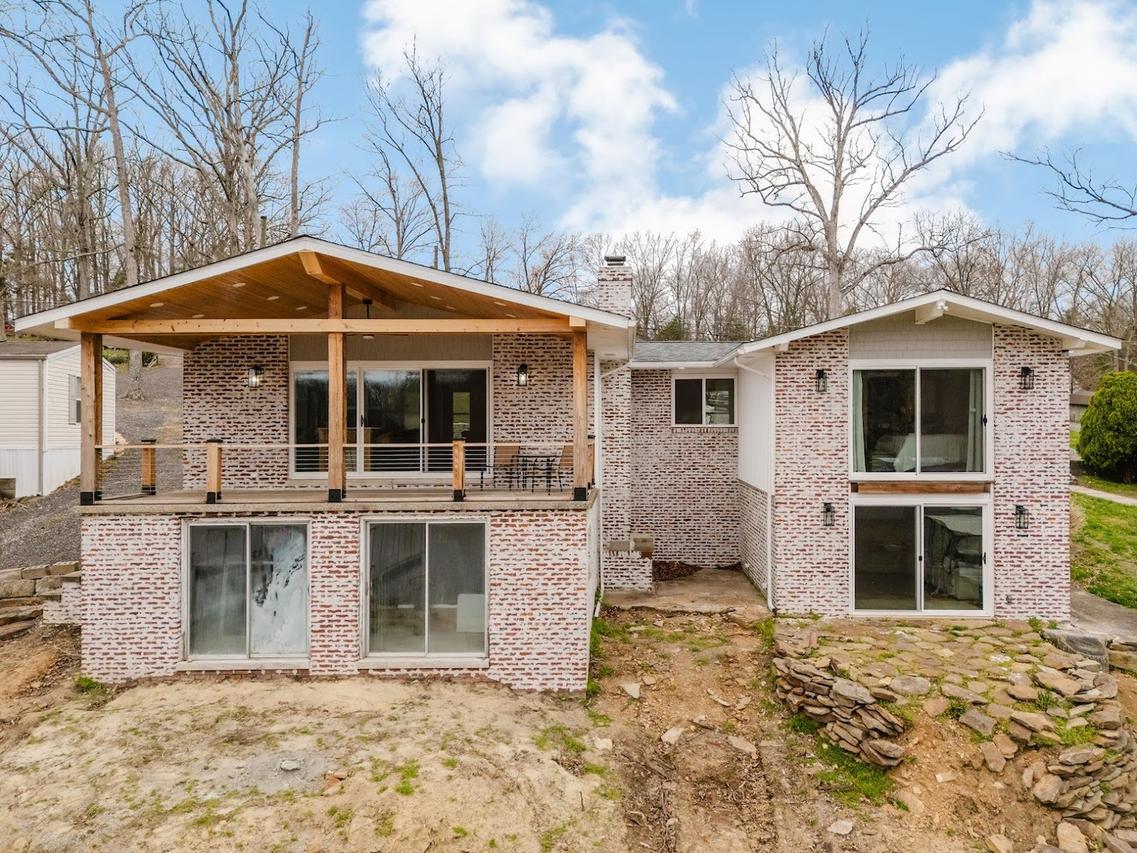 2930 Egyptian Hills Dr., Creal Springs, IL 62922