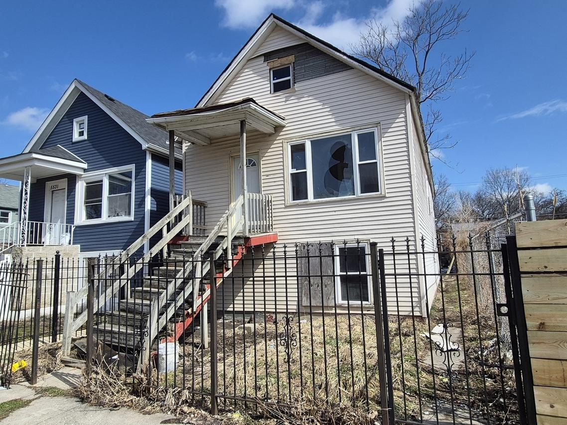 5535 S Bishop St., Chicago, IL 60636