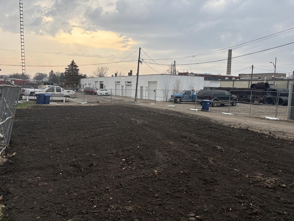 713 E Lincoln Hwy., Dekalb, IL 60115