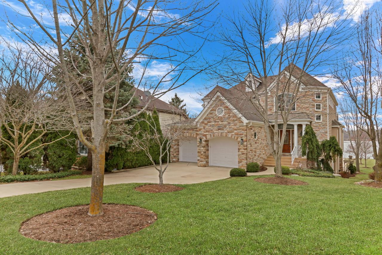 38856 N Cedar Crest Dr., Lake Villa, IL 60046