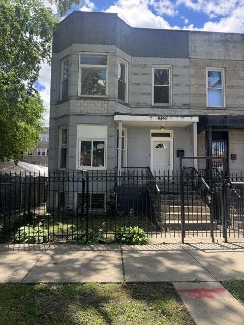 4445 W Maypole Ave., Chicago, IL 60624