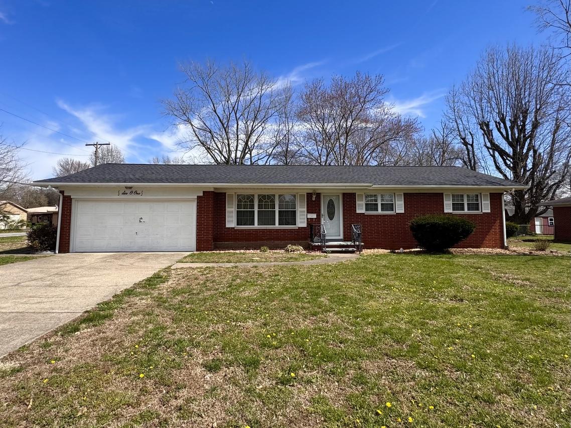 601 S Binkley St., West Frankfort, IL 62896