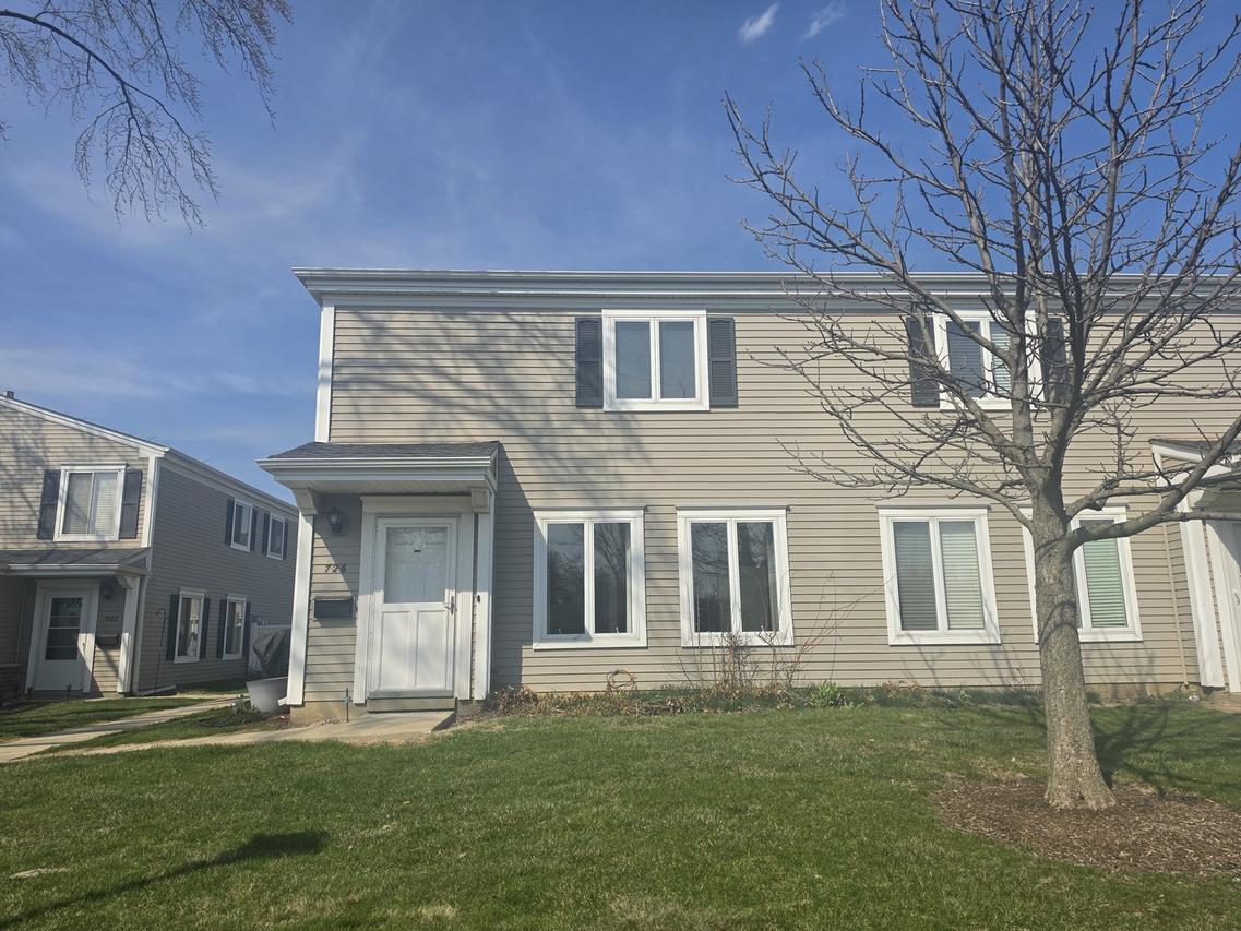 726 E Old Willow Rd. #104C, Prospect Heights, IL 60070