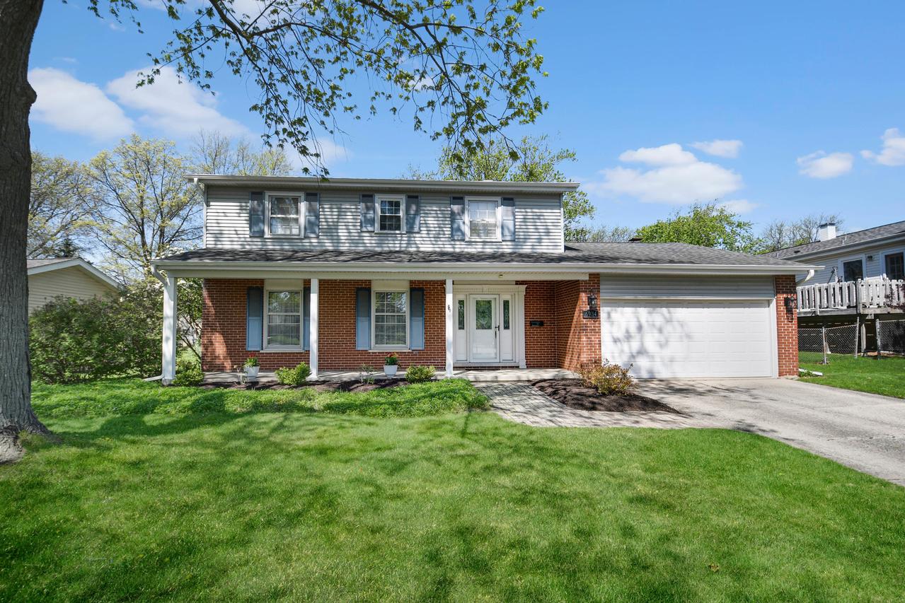 6914 Richmond Ave., Darien, IL 60561
