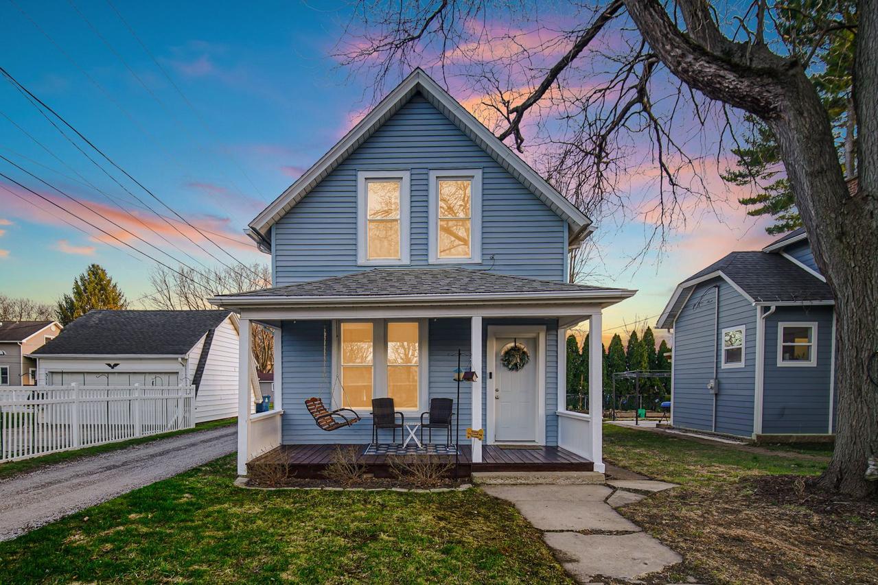 317 W 2nd St., Momence, IL 60954