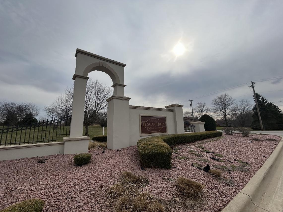 25306 S Tuscany West Dr., Monee, IL 60449