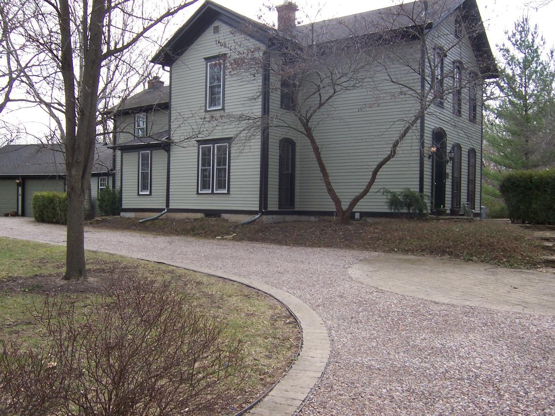 1301 South Batavia Ave., Geneva, IL 60134